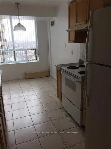 18 Parkview Avenue, #1906