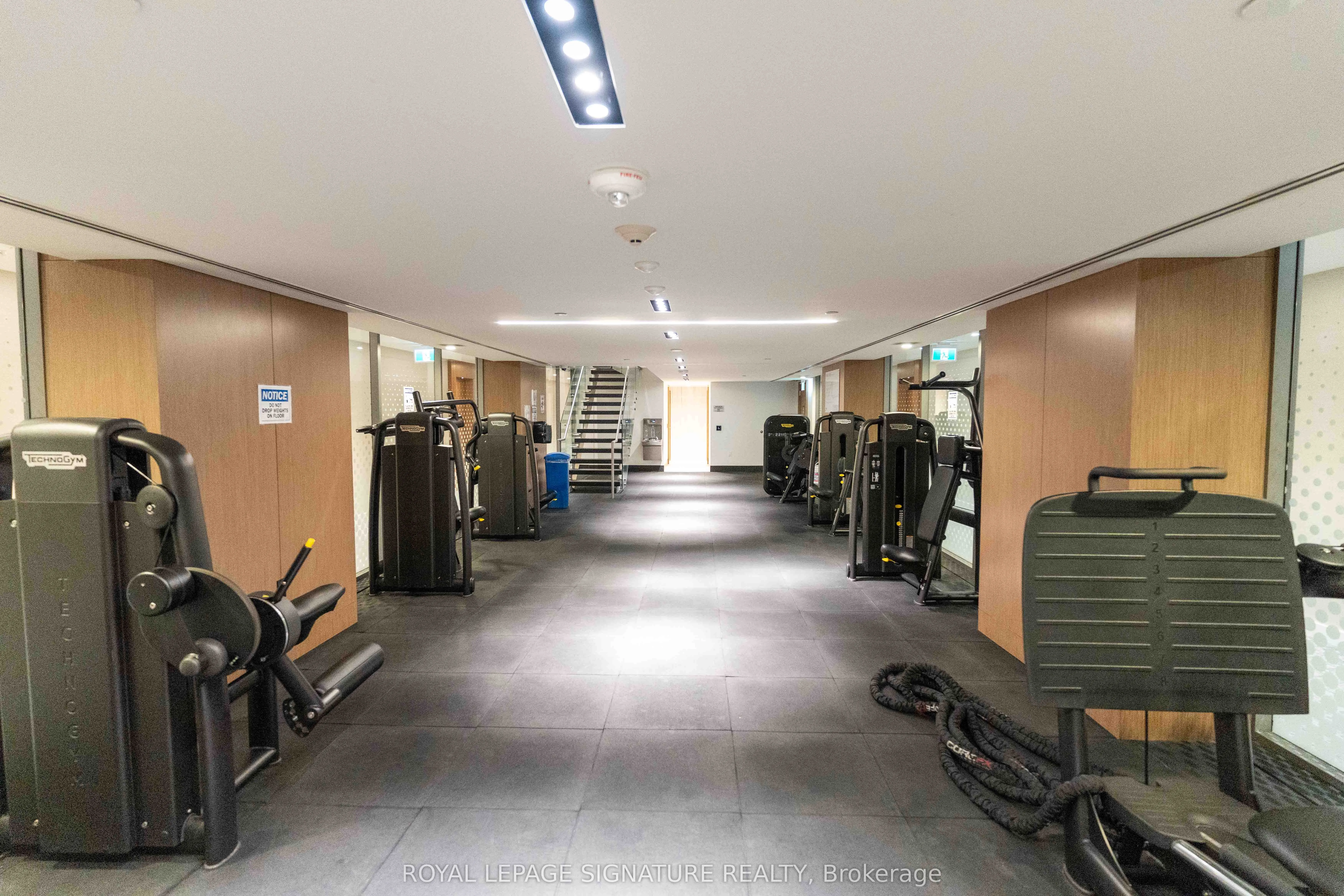 15 Queens Quay E, #1708