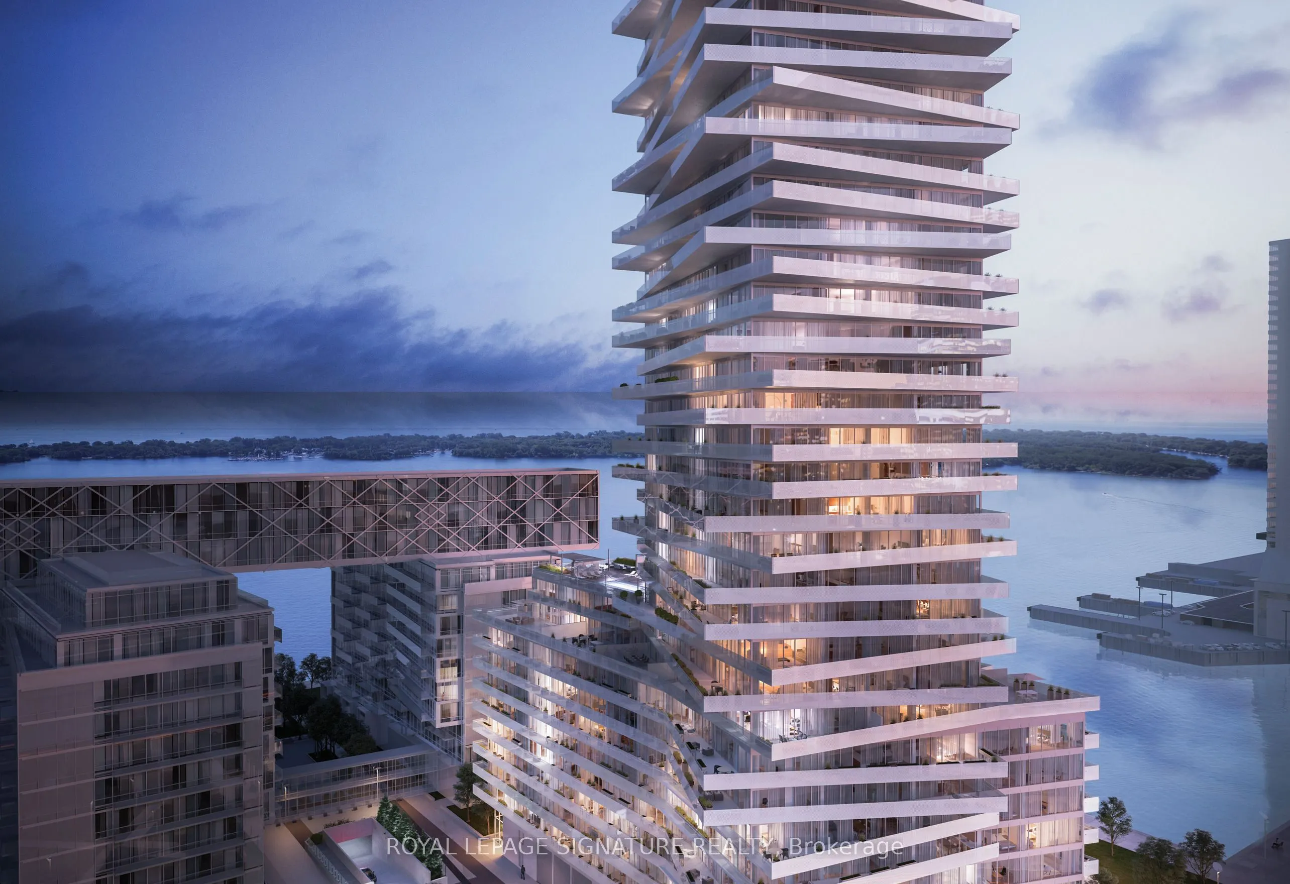 15 Queens Quay E, #1708