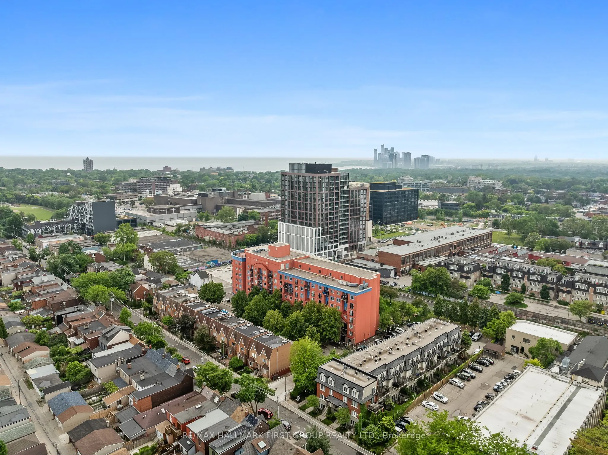 262 St. Helen's Avenue, #2