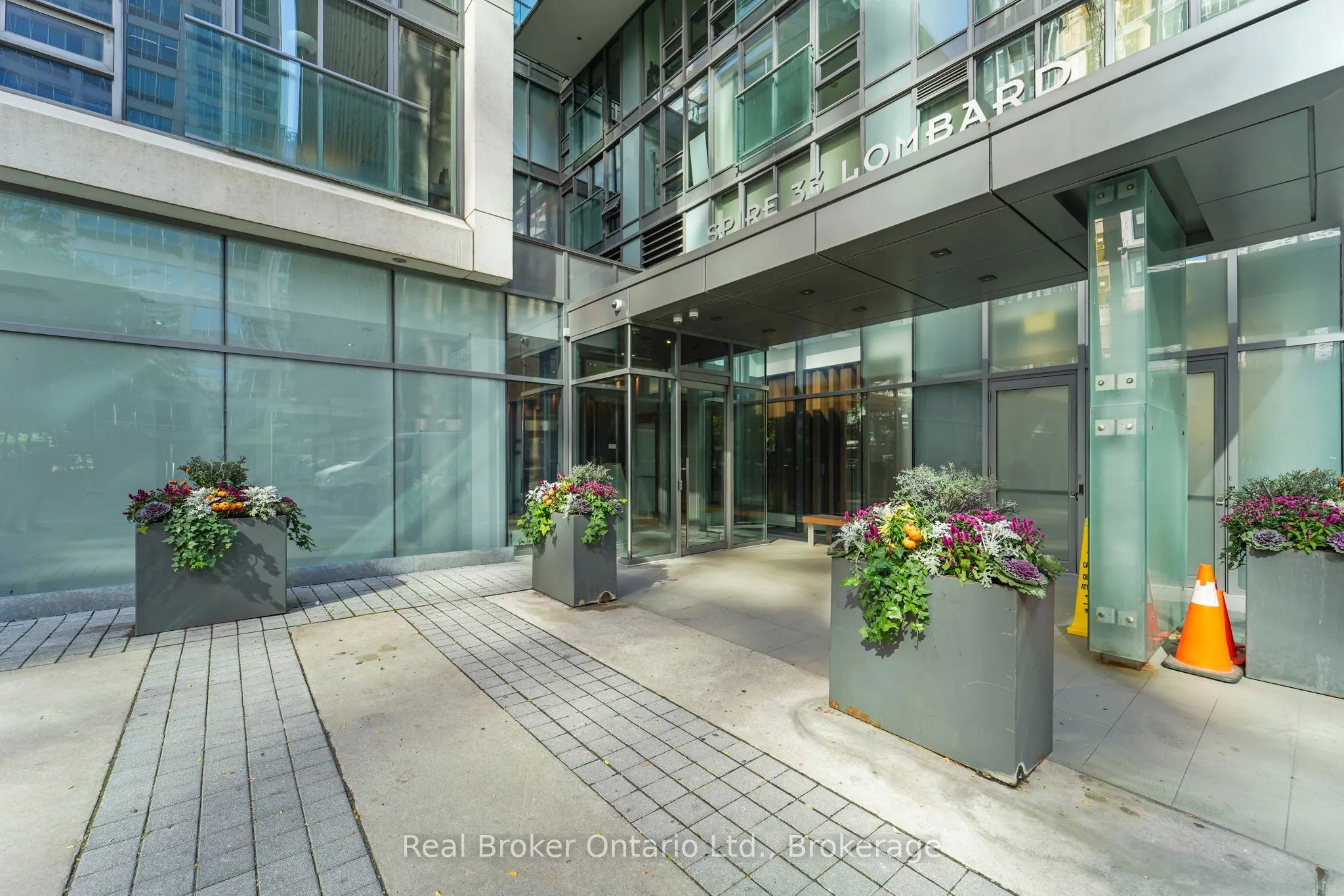 33 LOMBARD Street, #2902