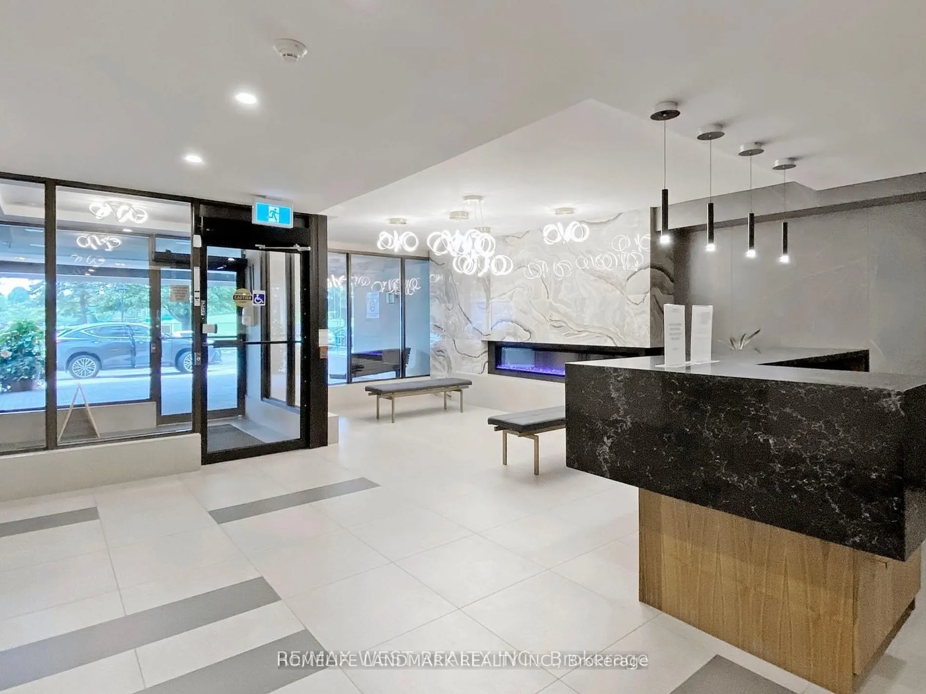 1555 Finch Avenue E, #1108