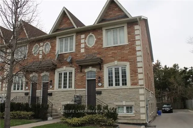 202C Finch Avenue, #lower