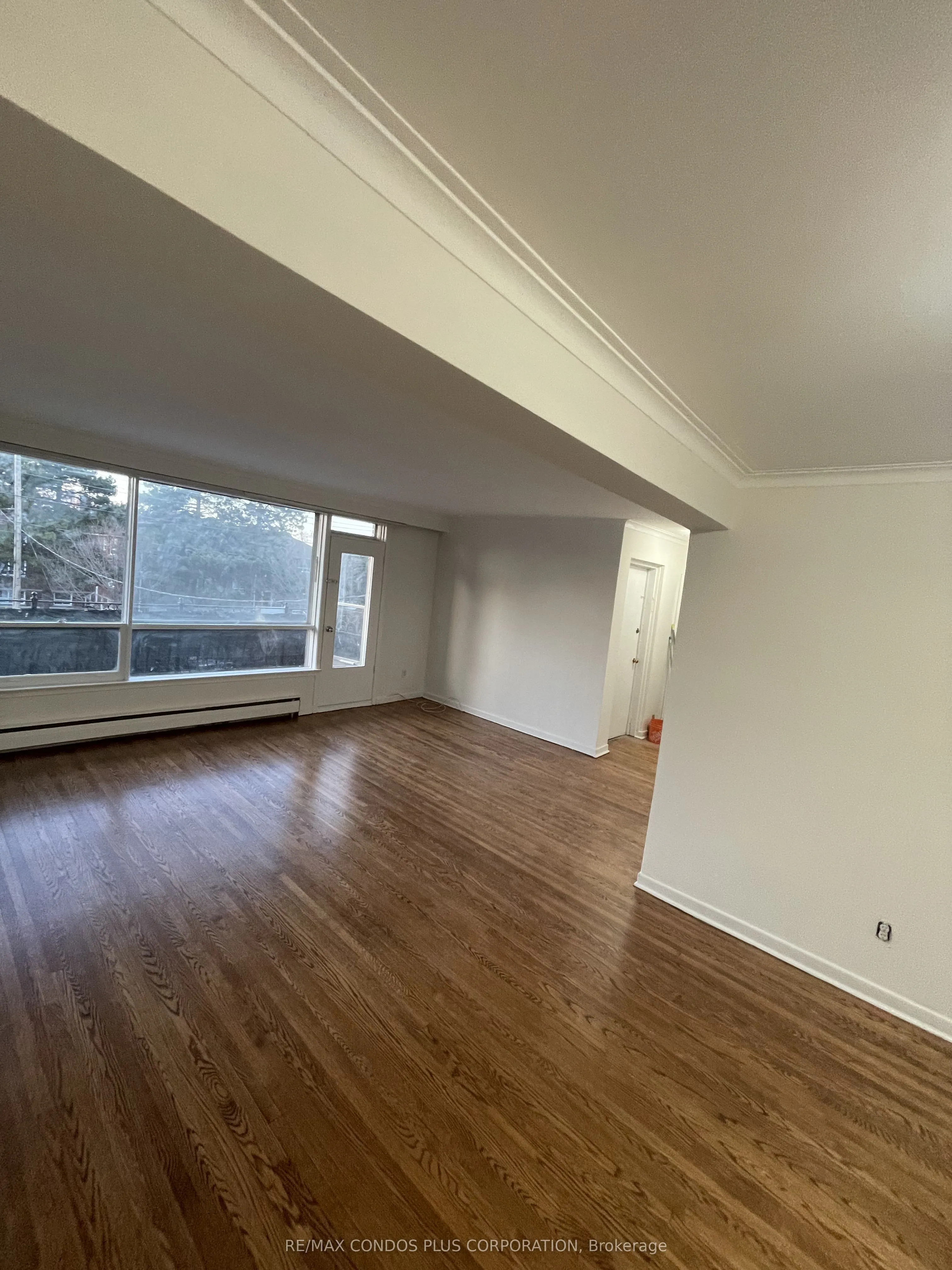 449 Wilson Avenue, #3
