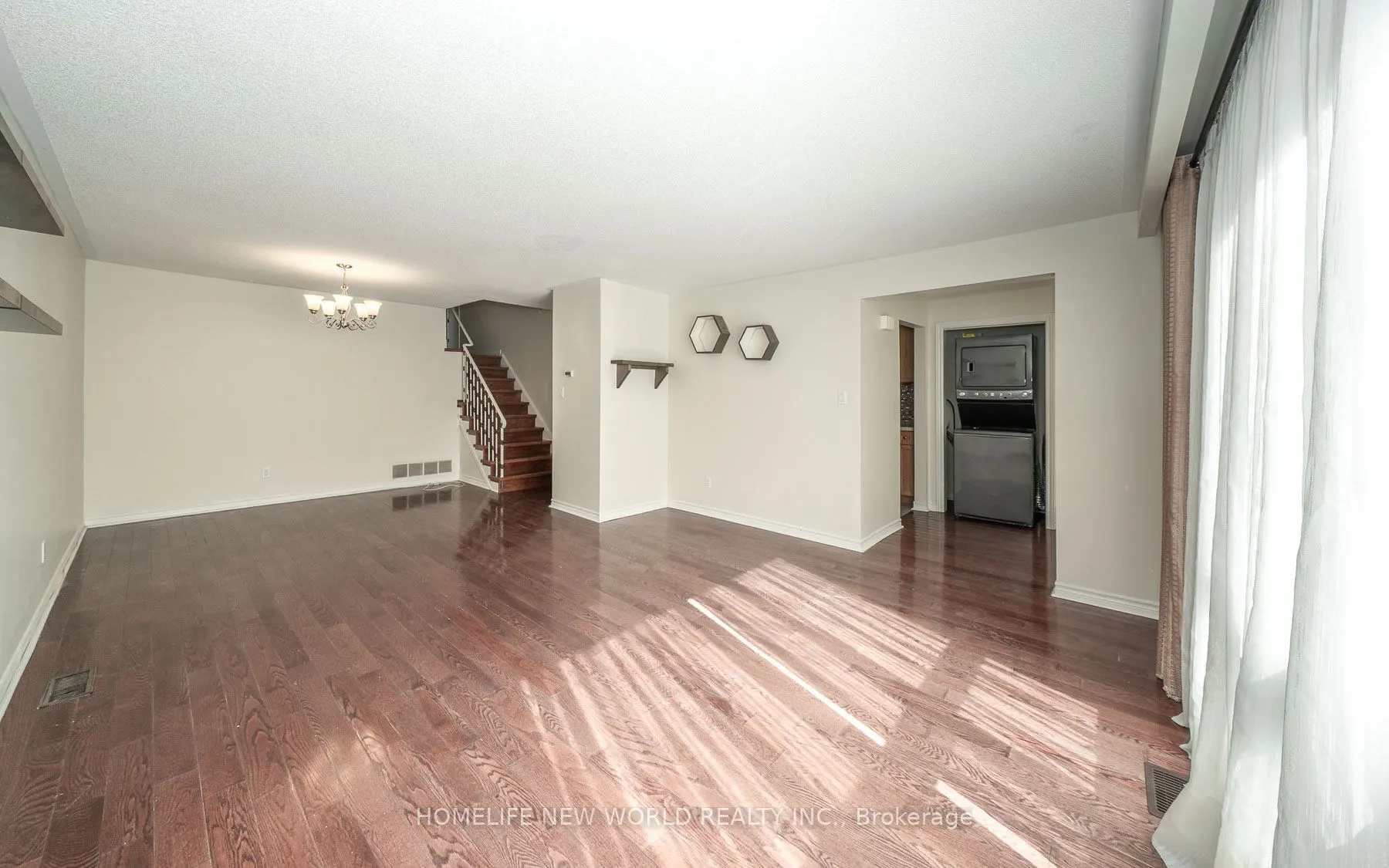 315 Apache Trail, #Upper