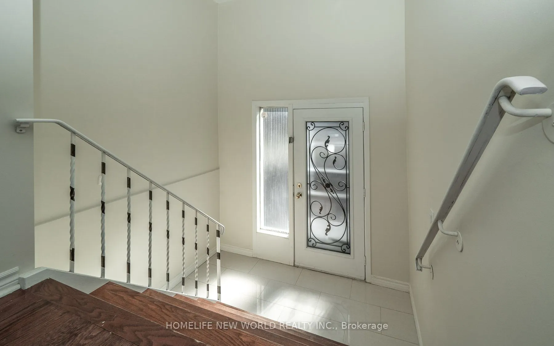 315 Apache Trail, #Upper