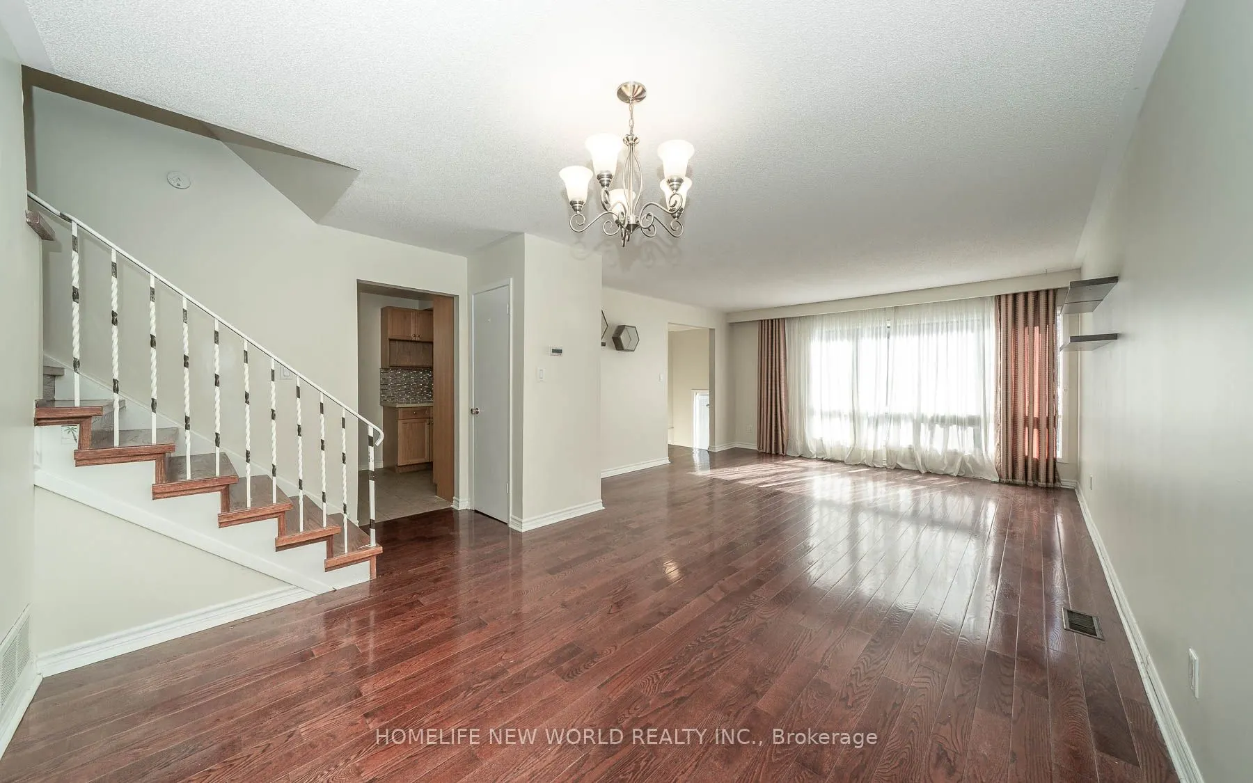 315 Apache Trail, #Upper