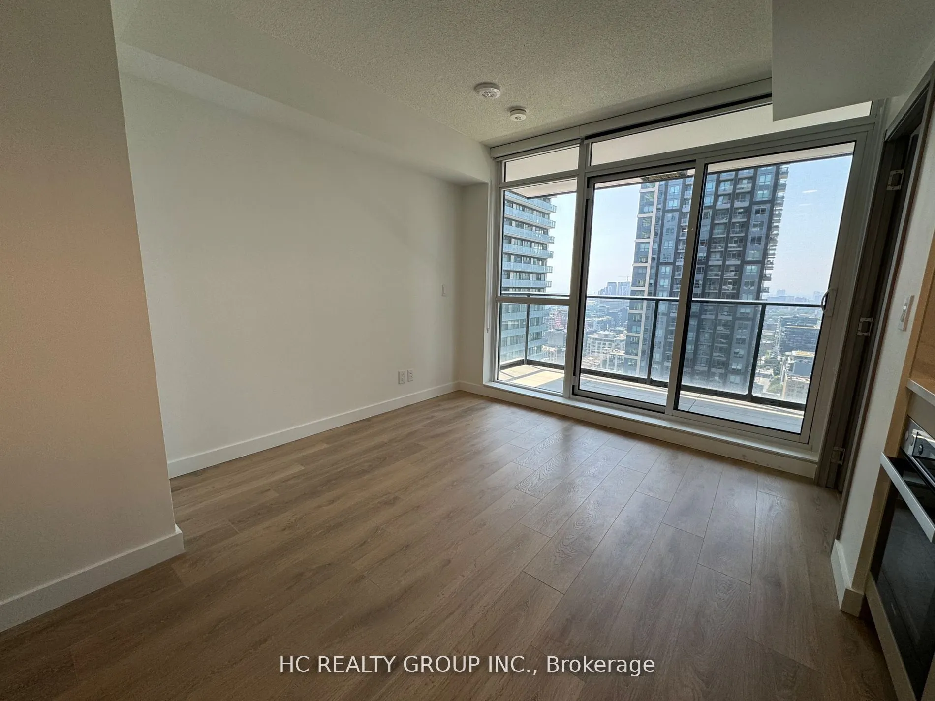 38 Widmer Street, #3609