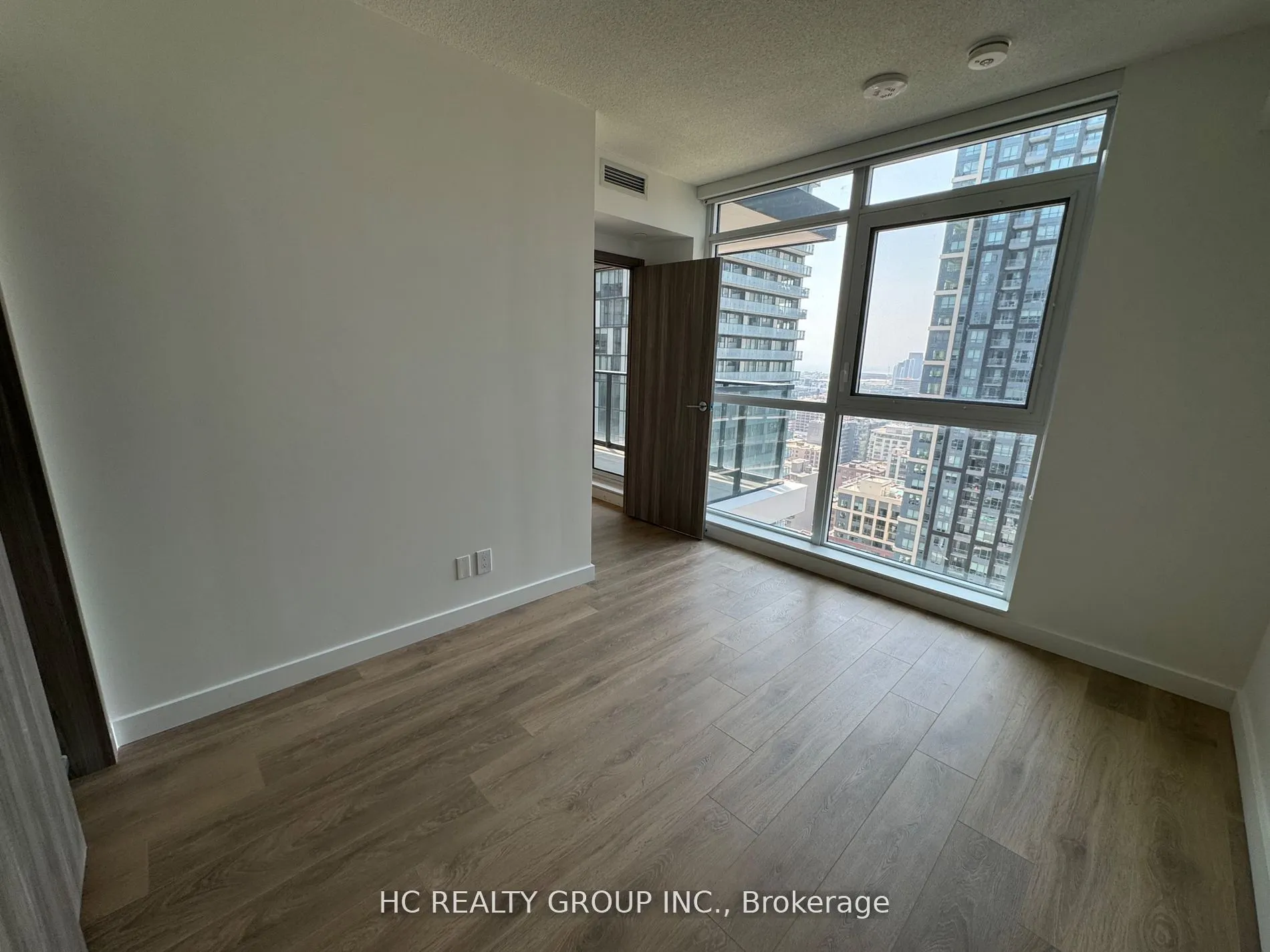 38 Widmer Street, #3609