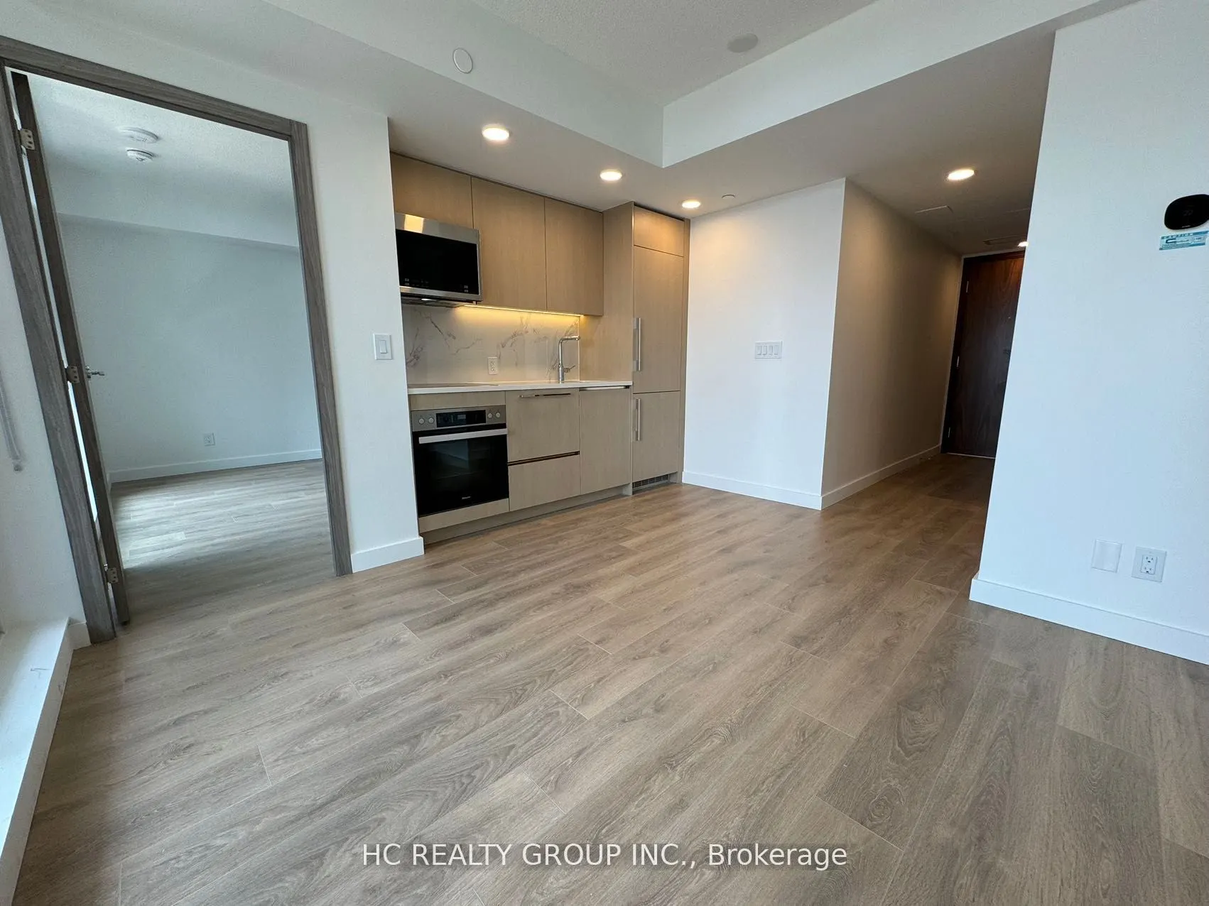 38 Widmer Street, #3609