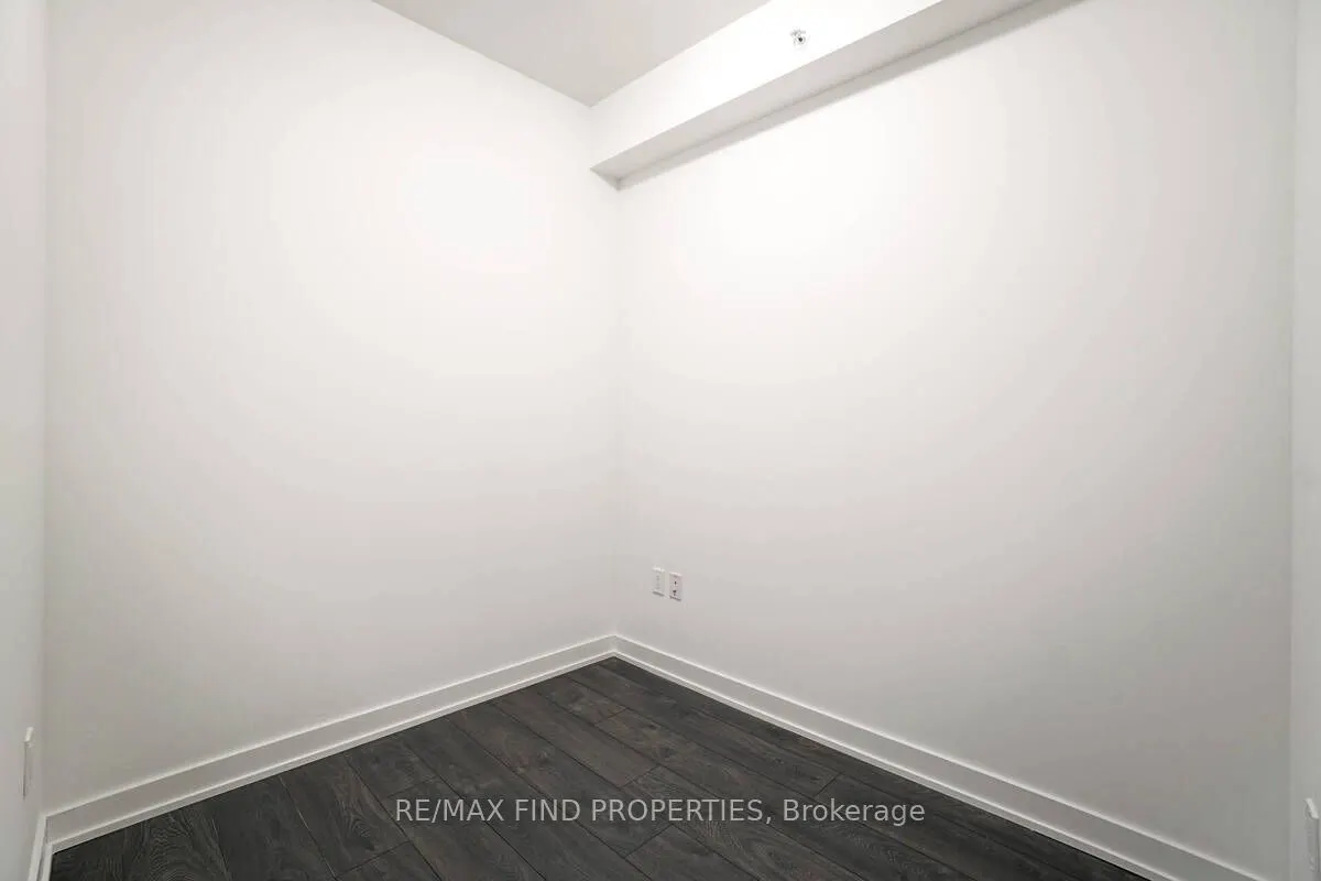 38 Iannuzzi Street, #317