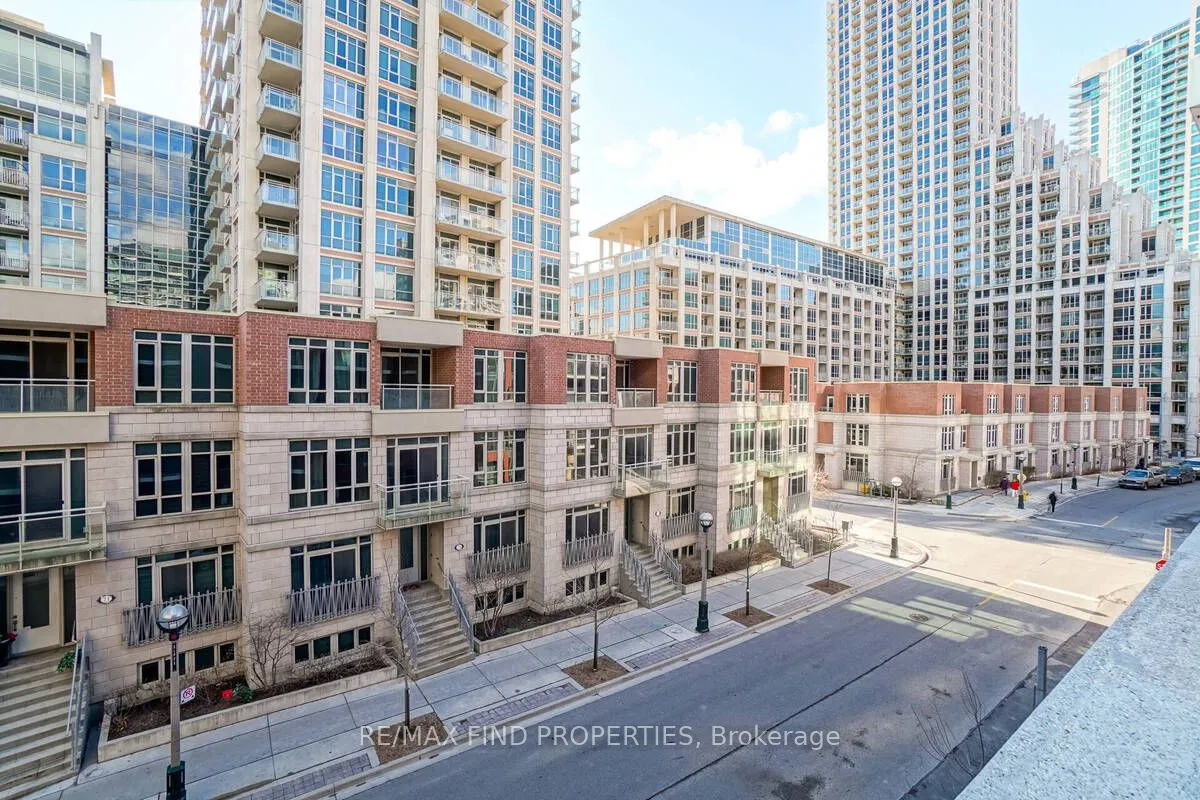 38 Iannuzzi Street, #317