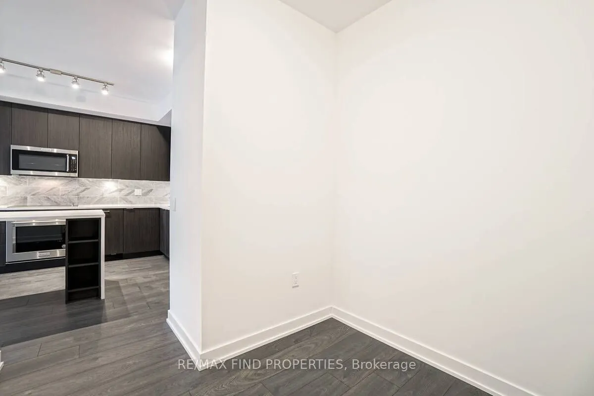 38 Iannuzzi Street, #317
