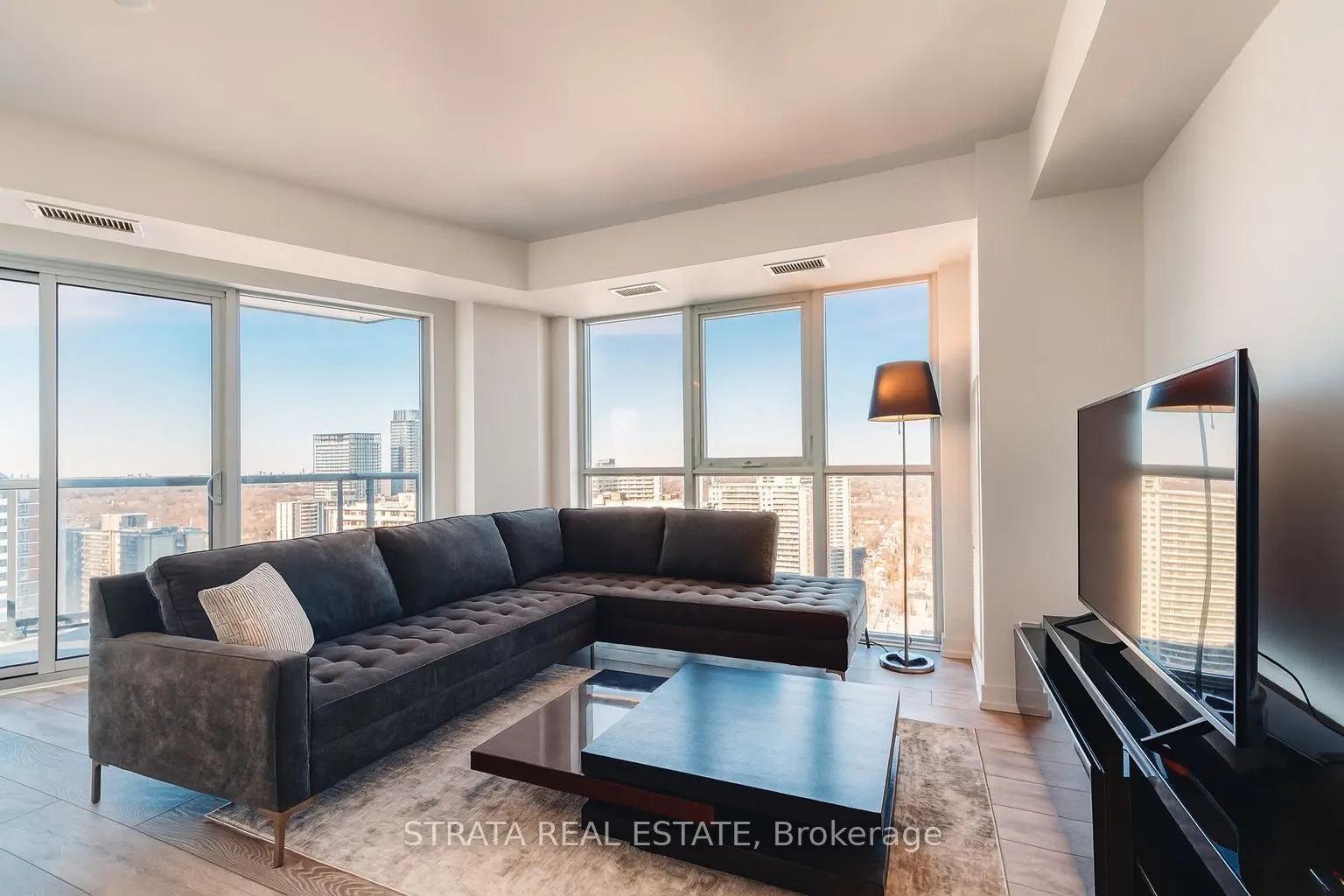 159 Wellesley Street E, #2903