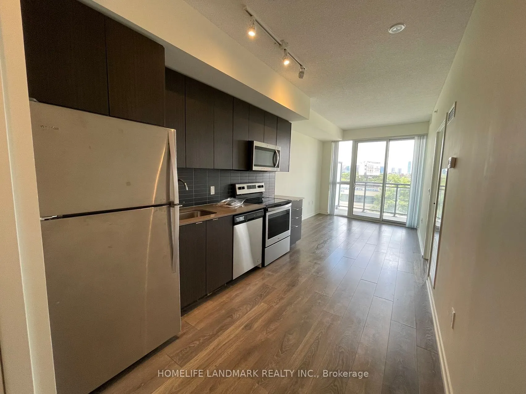 3237 BAYVIEW Avenue, #601