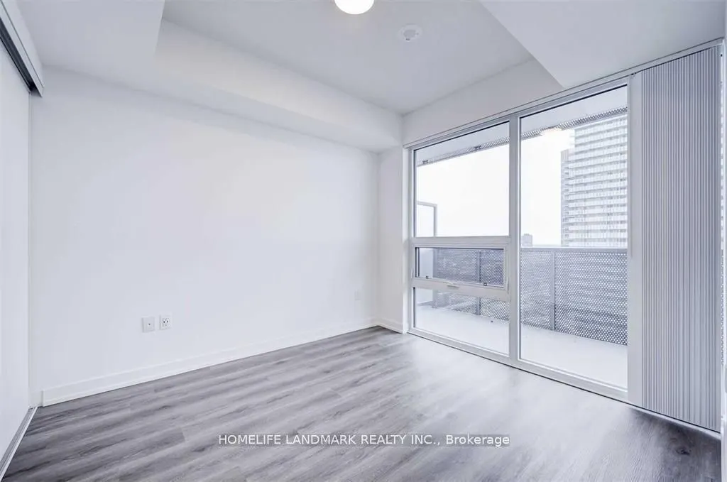 138 Downes Street, #2706