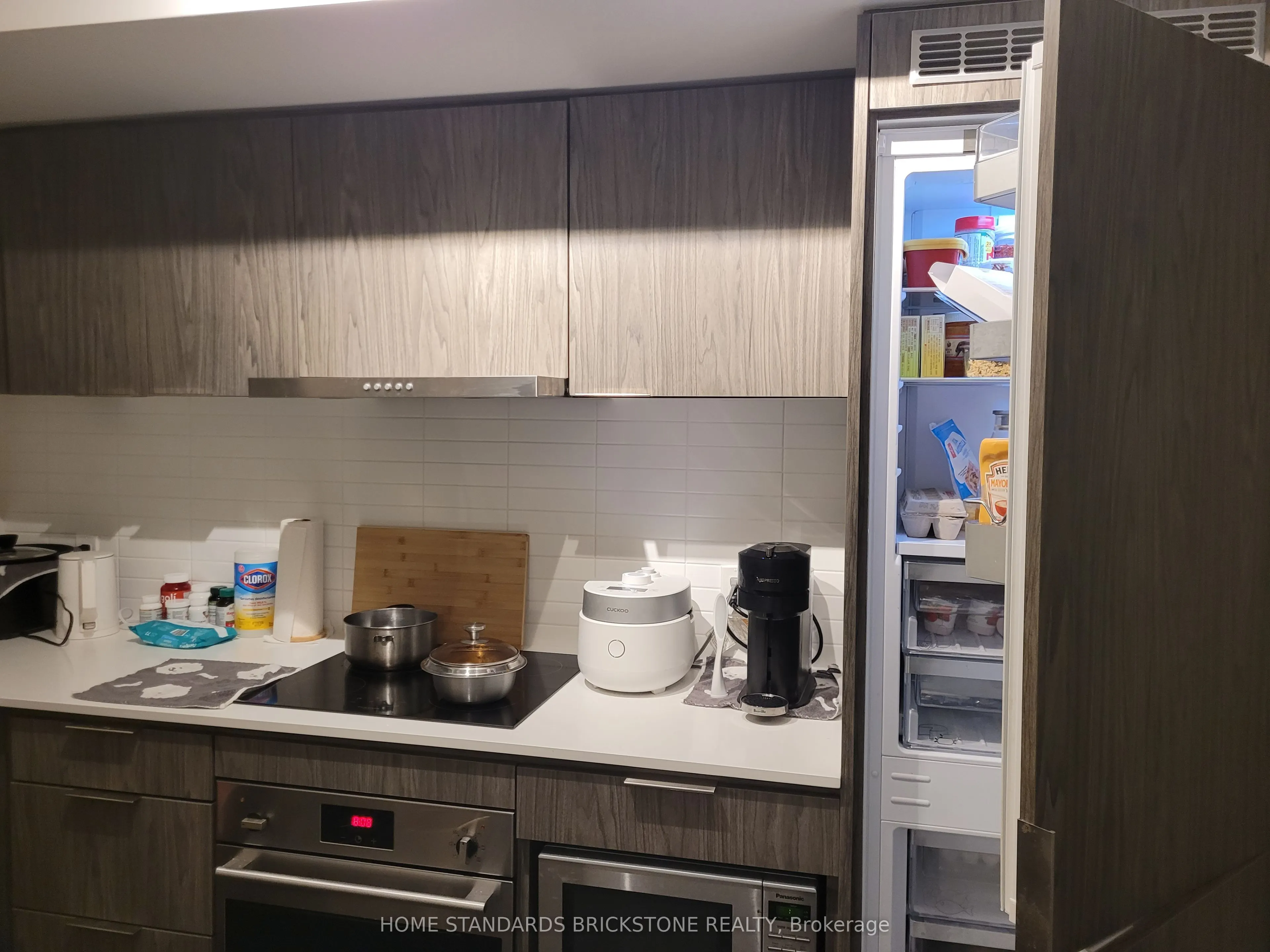 60 Shuter Street, #1017