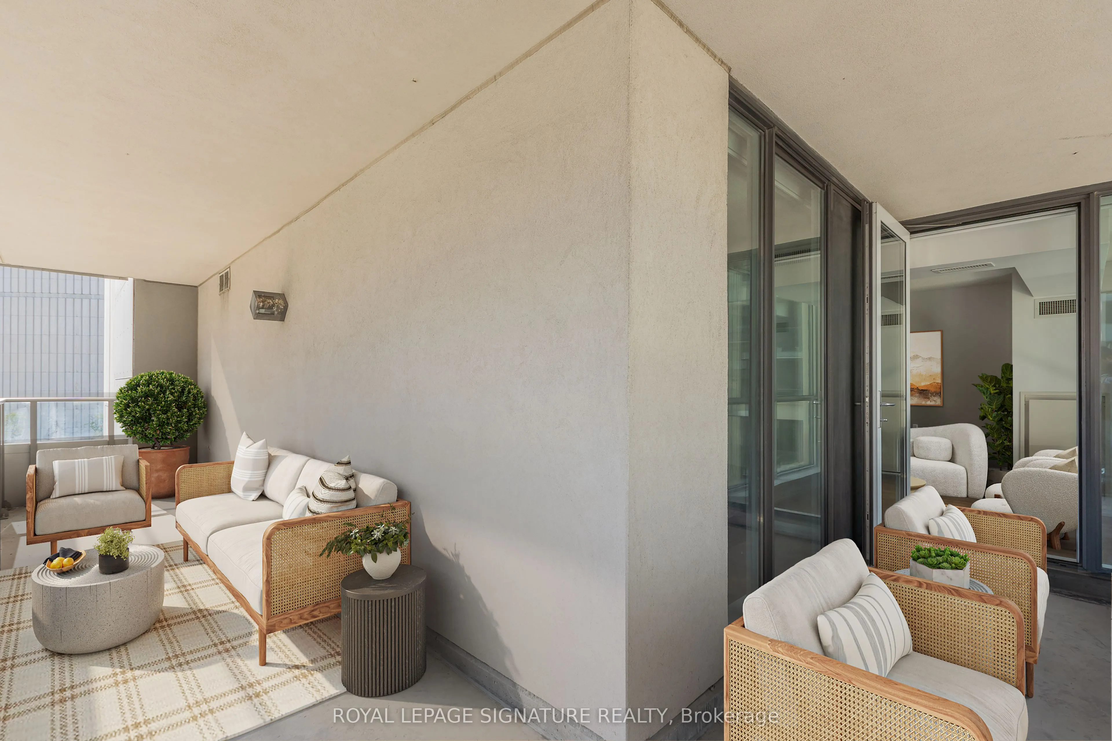 111 Elizabeth Street, #805