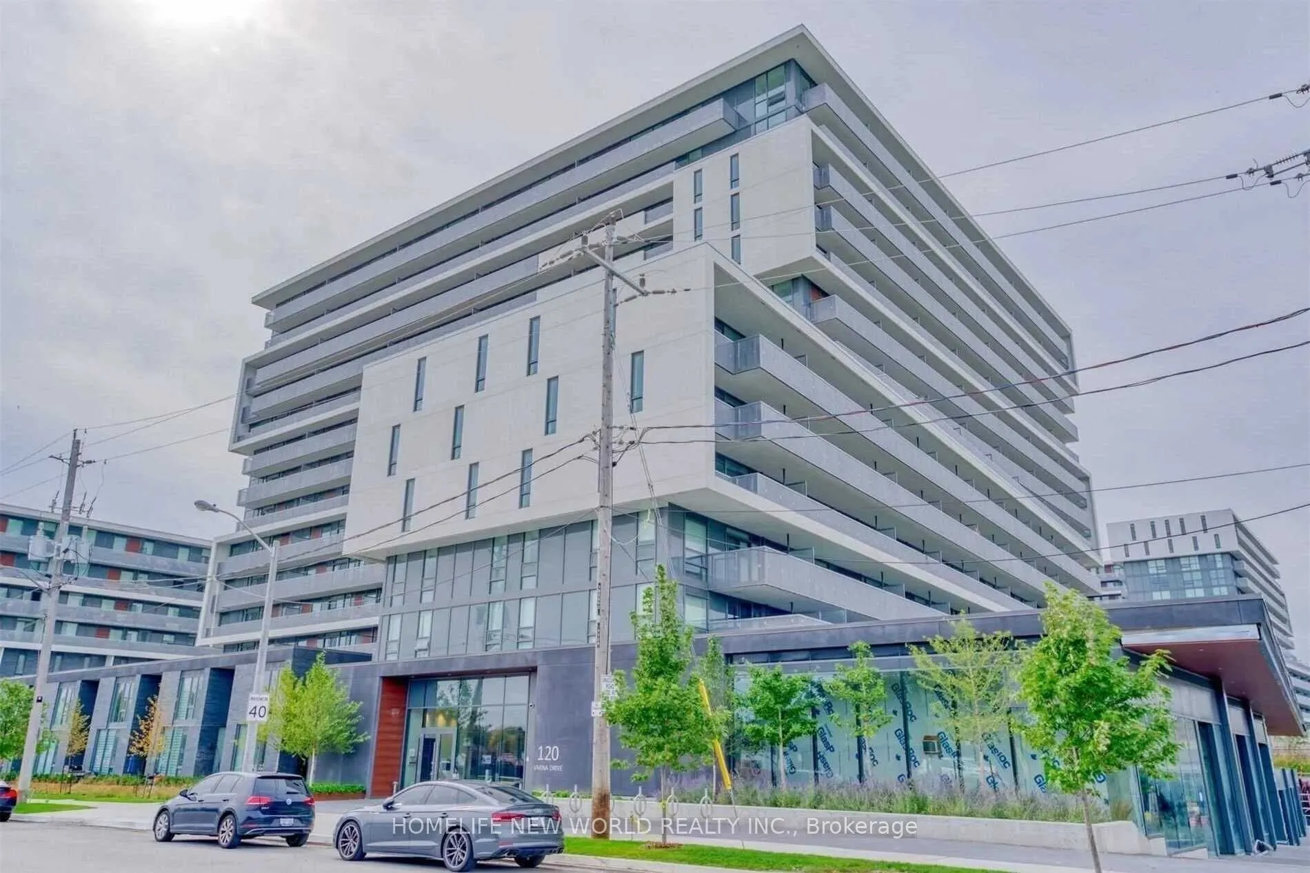 120 Varna Drive, #524