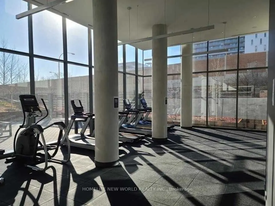 120 Varna Drive, #524