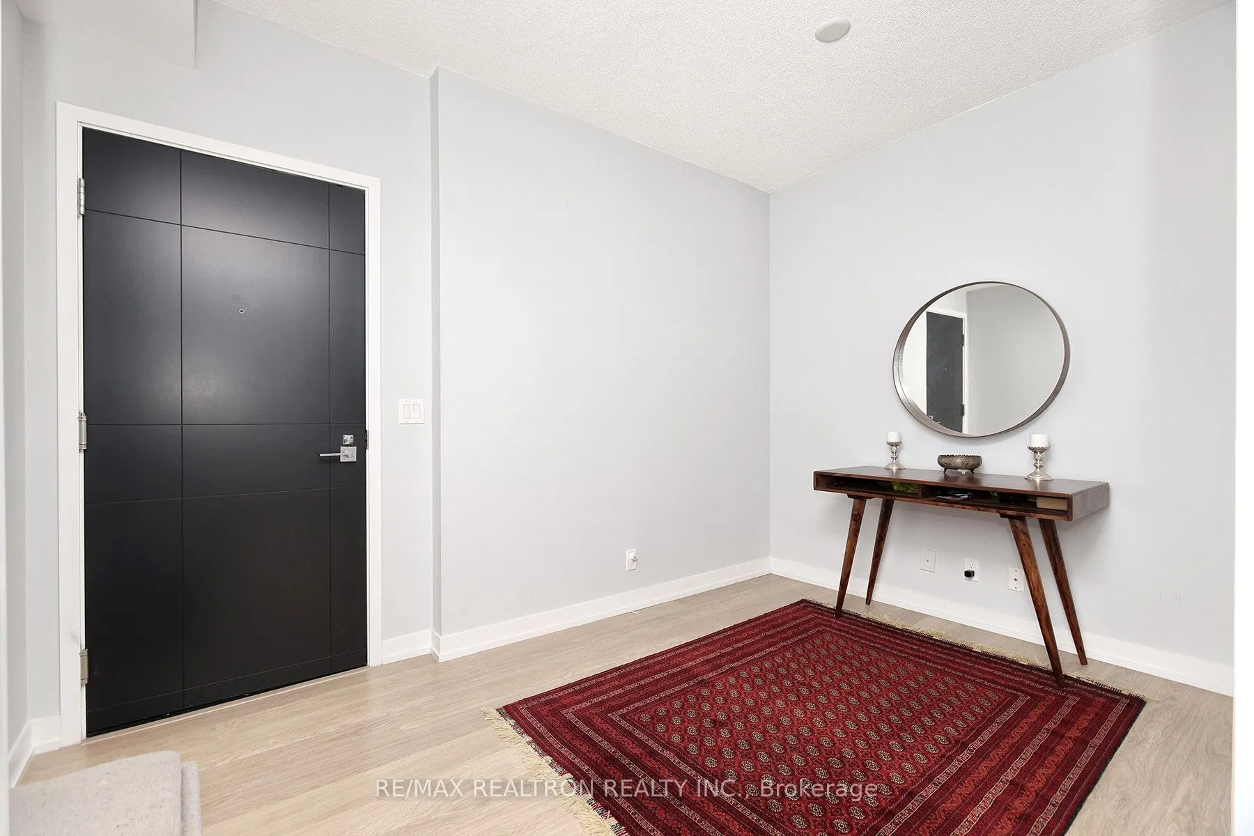 98 Lillian Street, #1517