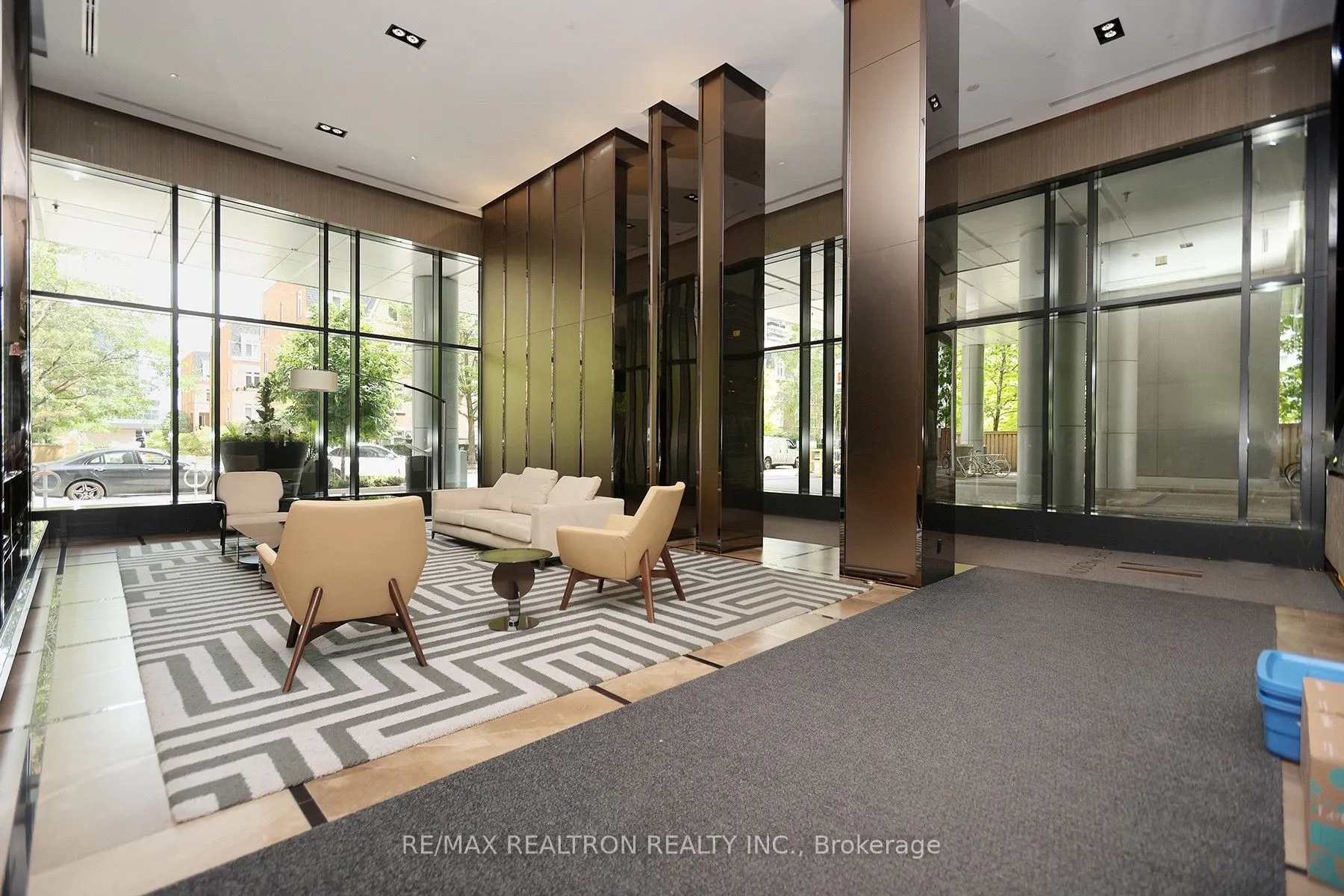98 Lillian Street, #1517