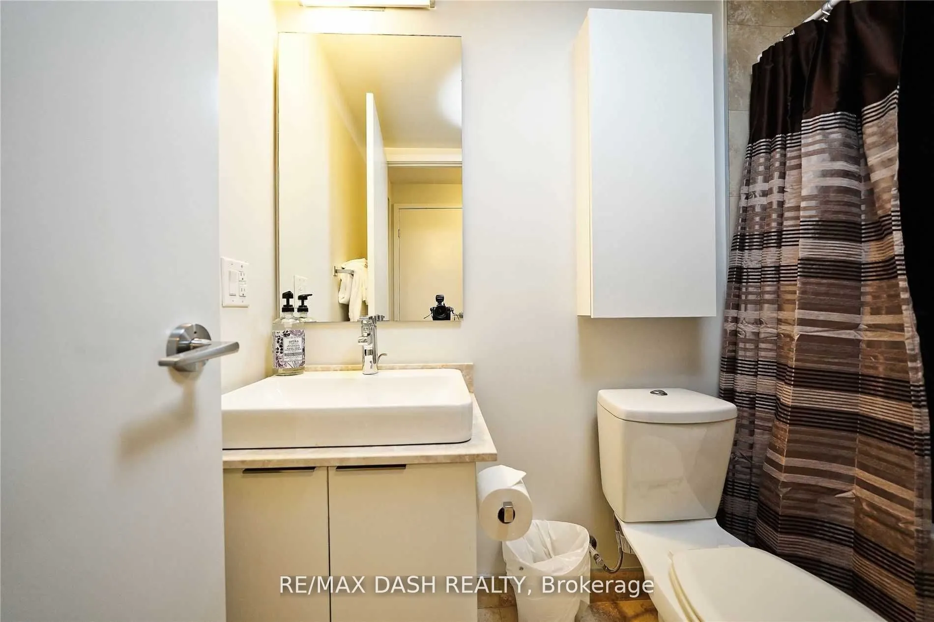 14 York Street, #6007