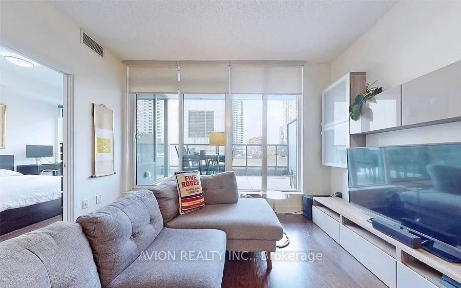 88 Sheppard Avenue E, #207