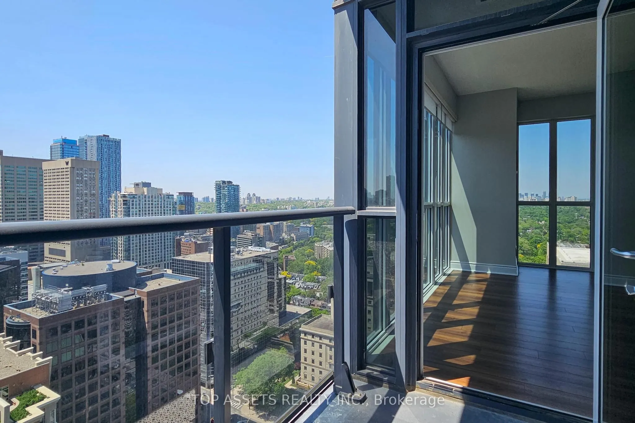 28 Ted Rogers Way, #3309