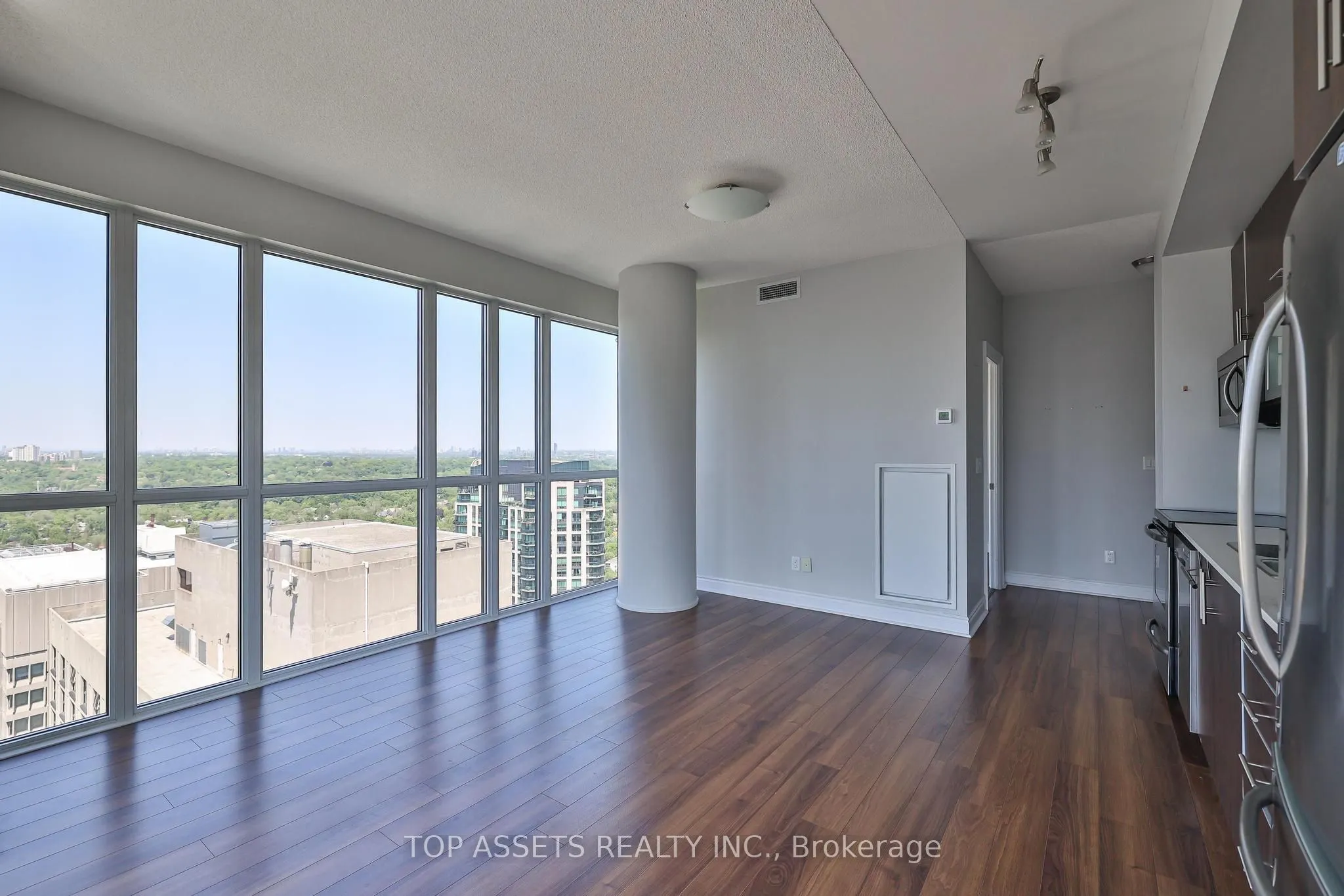 28 Ted Rogers Way, #3309
