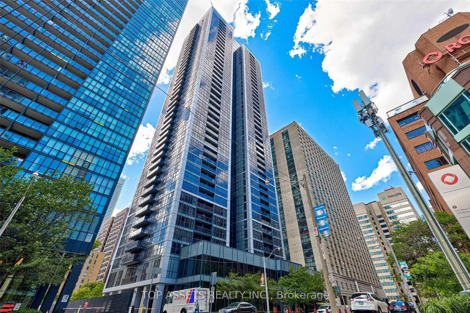 28 Ted Rogers Way, #3309