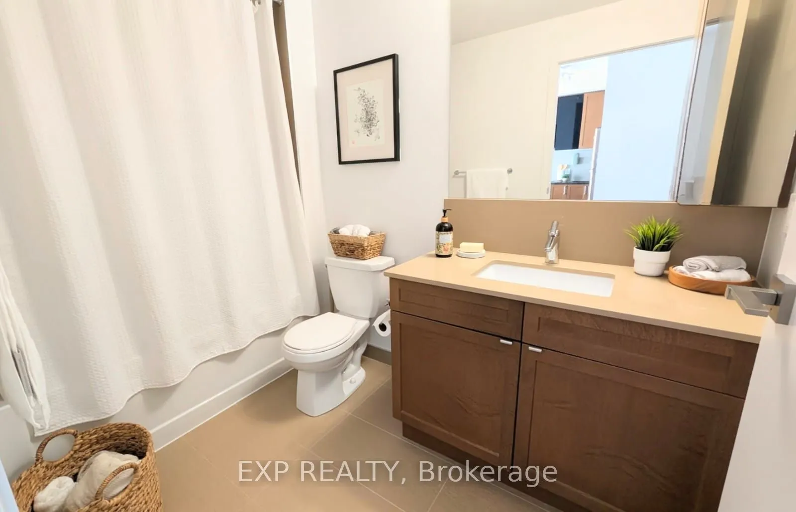 98 Lillian Street, #1018