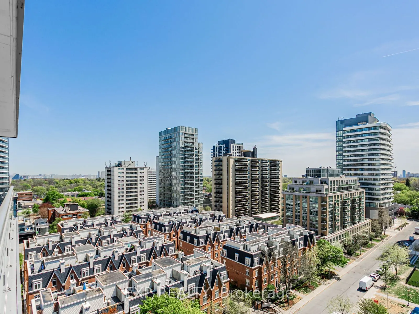 98 Lillian Street, #1018