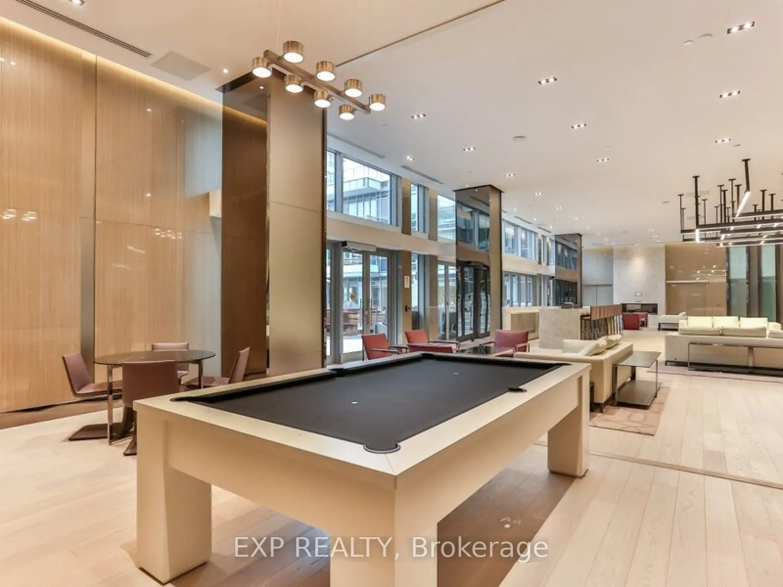 98 Lillian Street, #1018