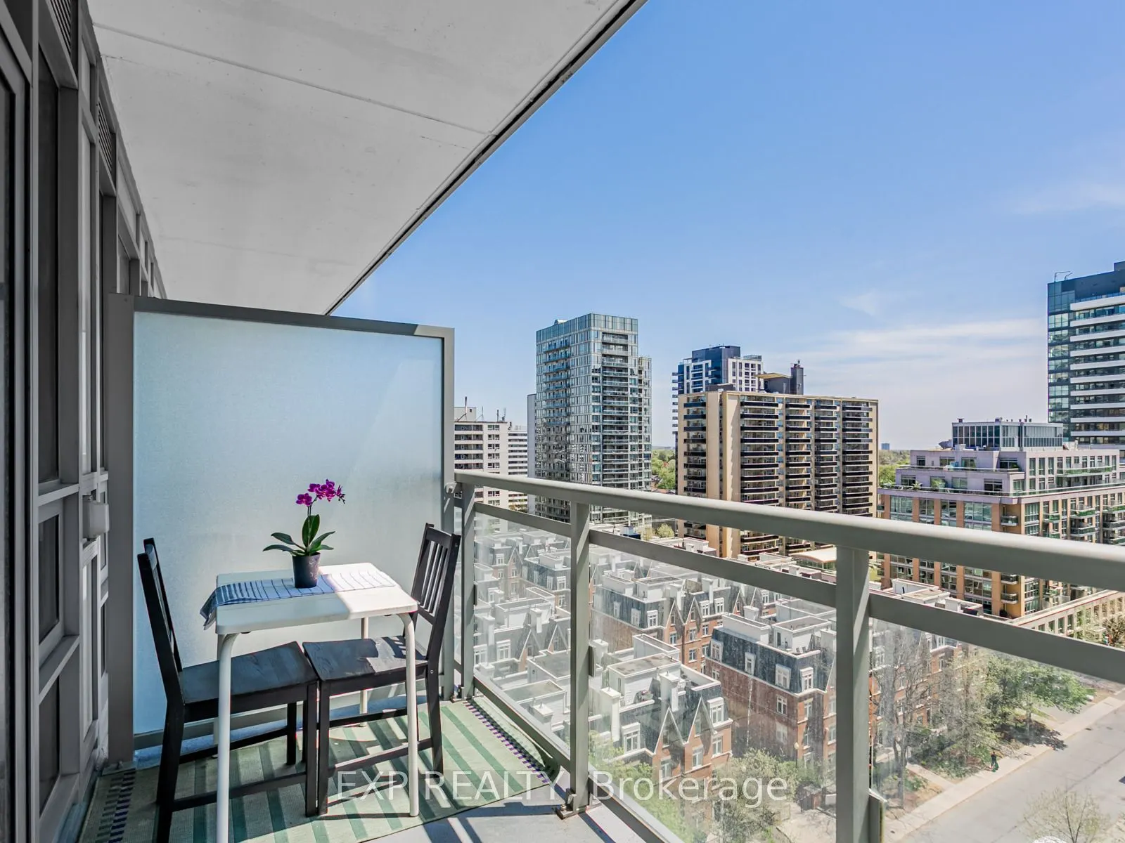98 Lillian Street, #1018