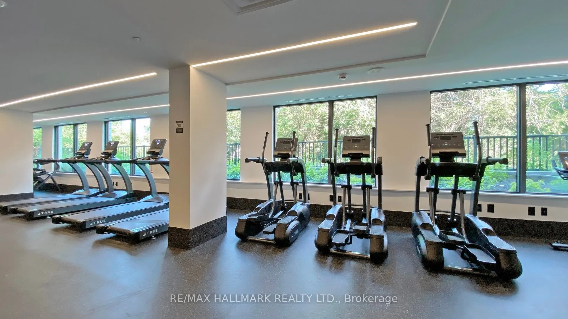 500 Wilson Avenue, #527