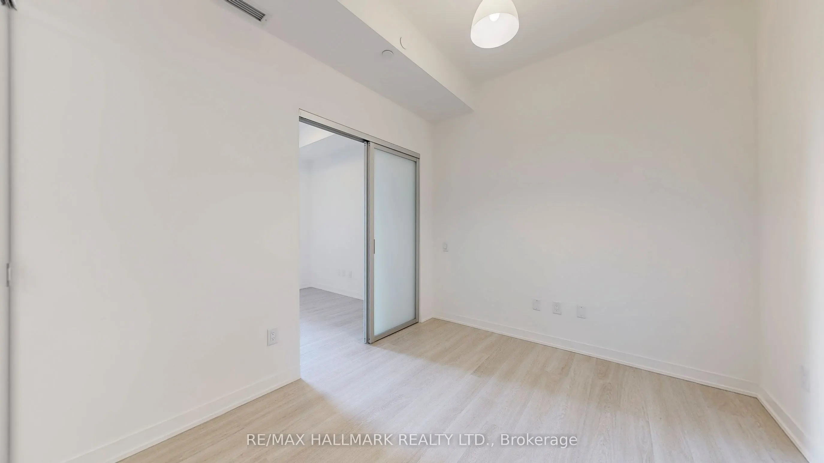 500 Wilson Avenue, #527