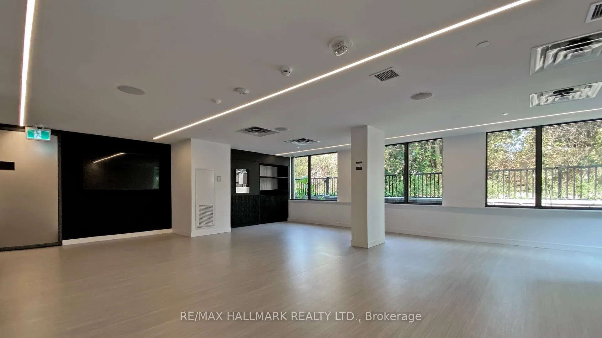 500 Wilson Avenue, #527
