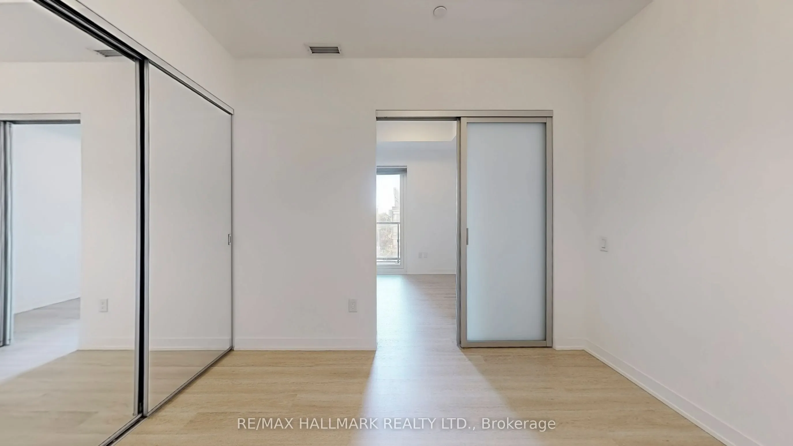 500 Wilson Avenue, #527