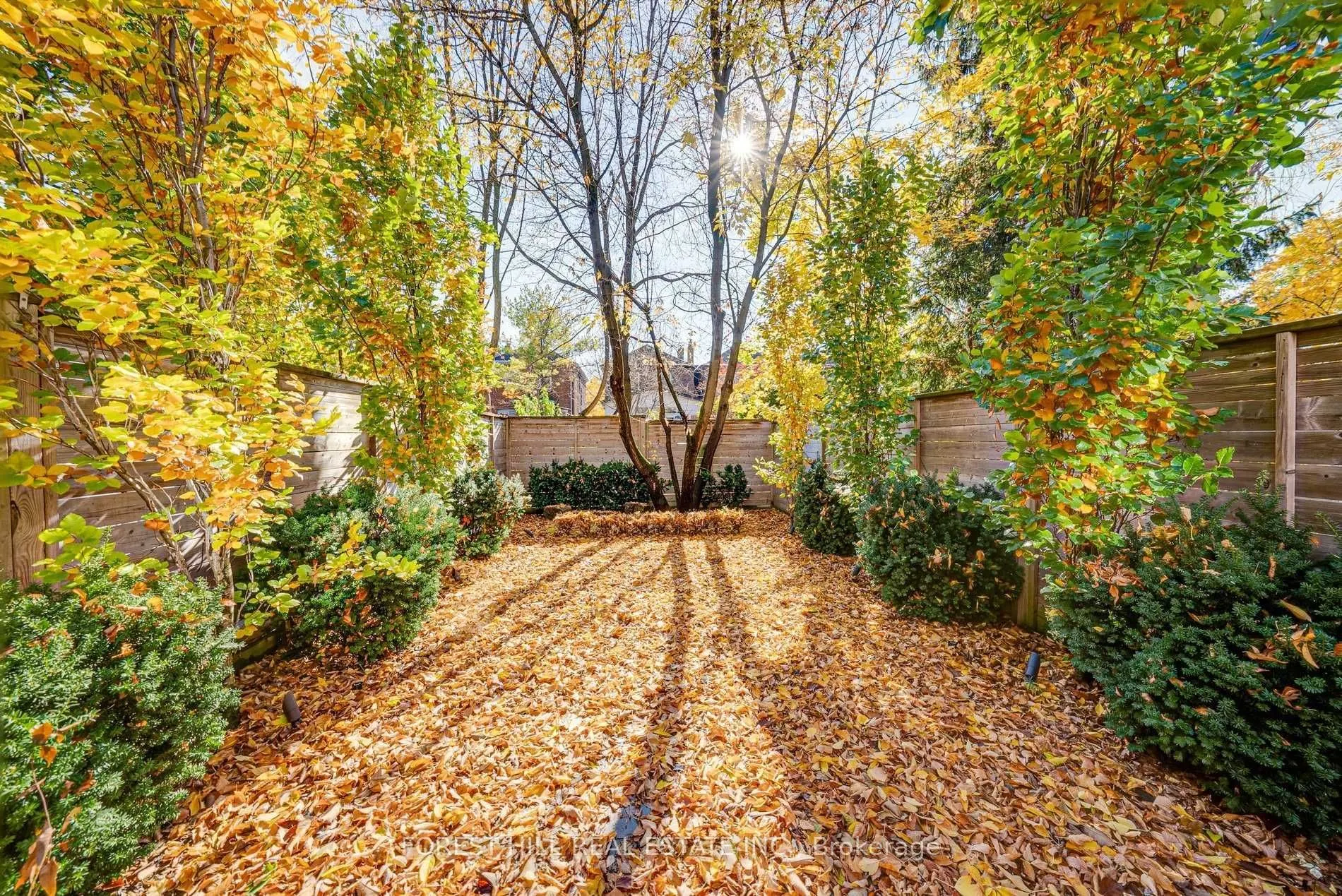 15A Roslin Avenue