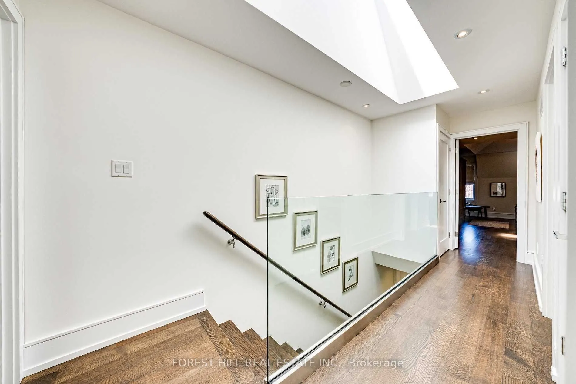 15A Roslin Avenue