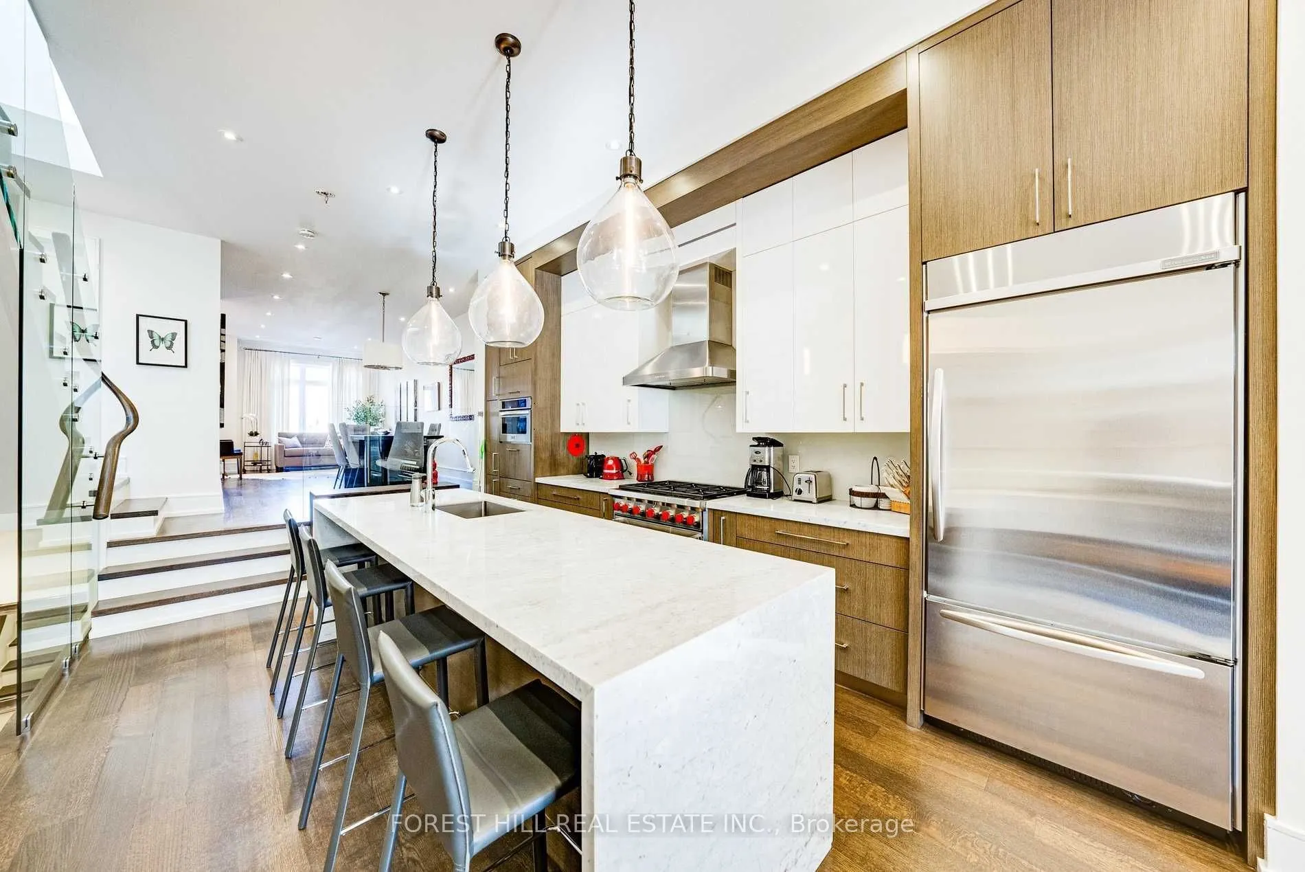 15A Roslin Avenue