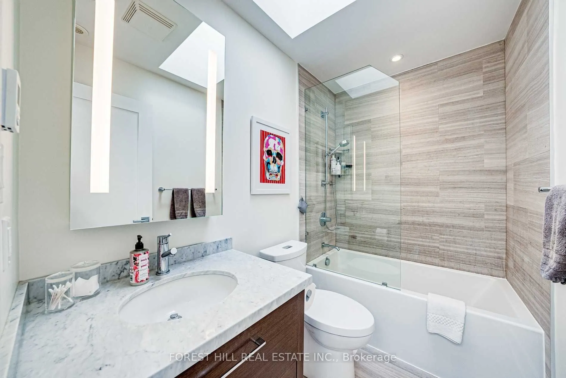 15A Roslin Avenue