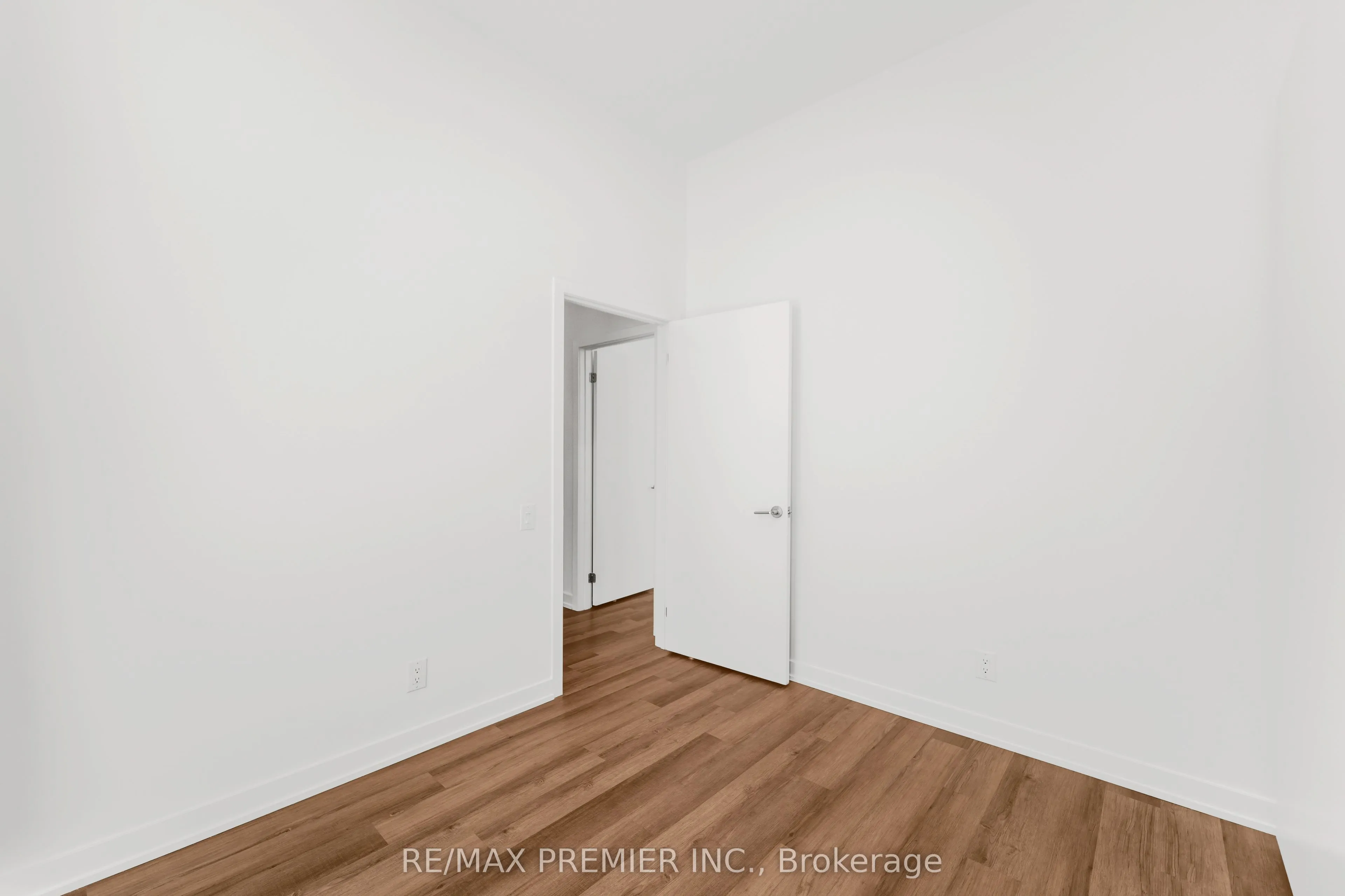 38 Monte Kwinter Court, #102