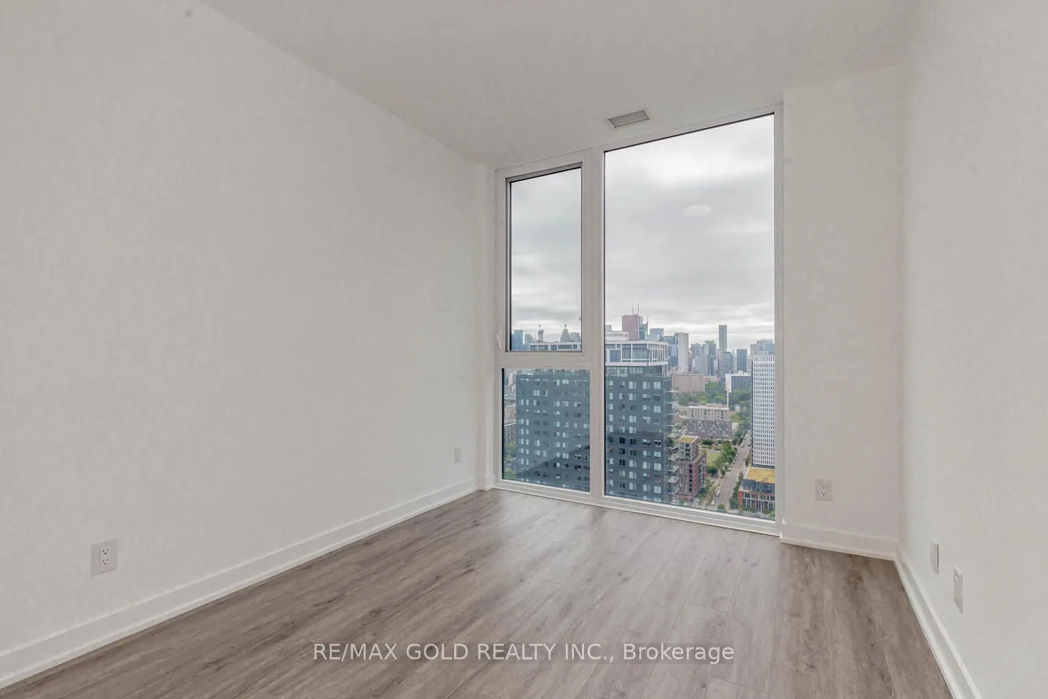 5 Defries Street E, #3106