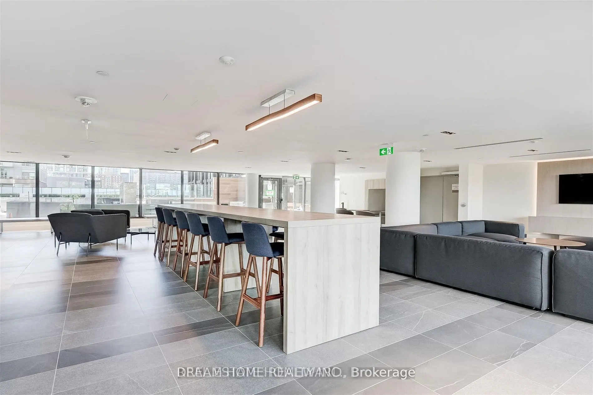 48 Power Street, #1611