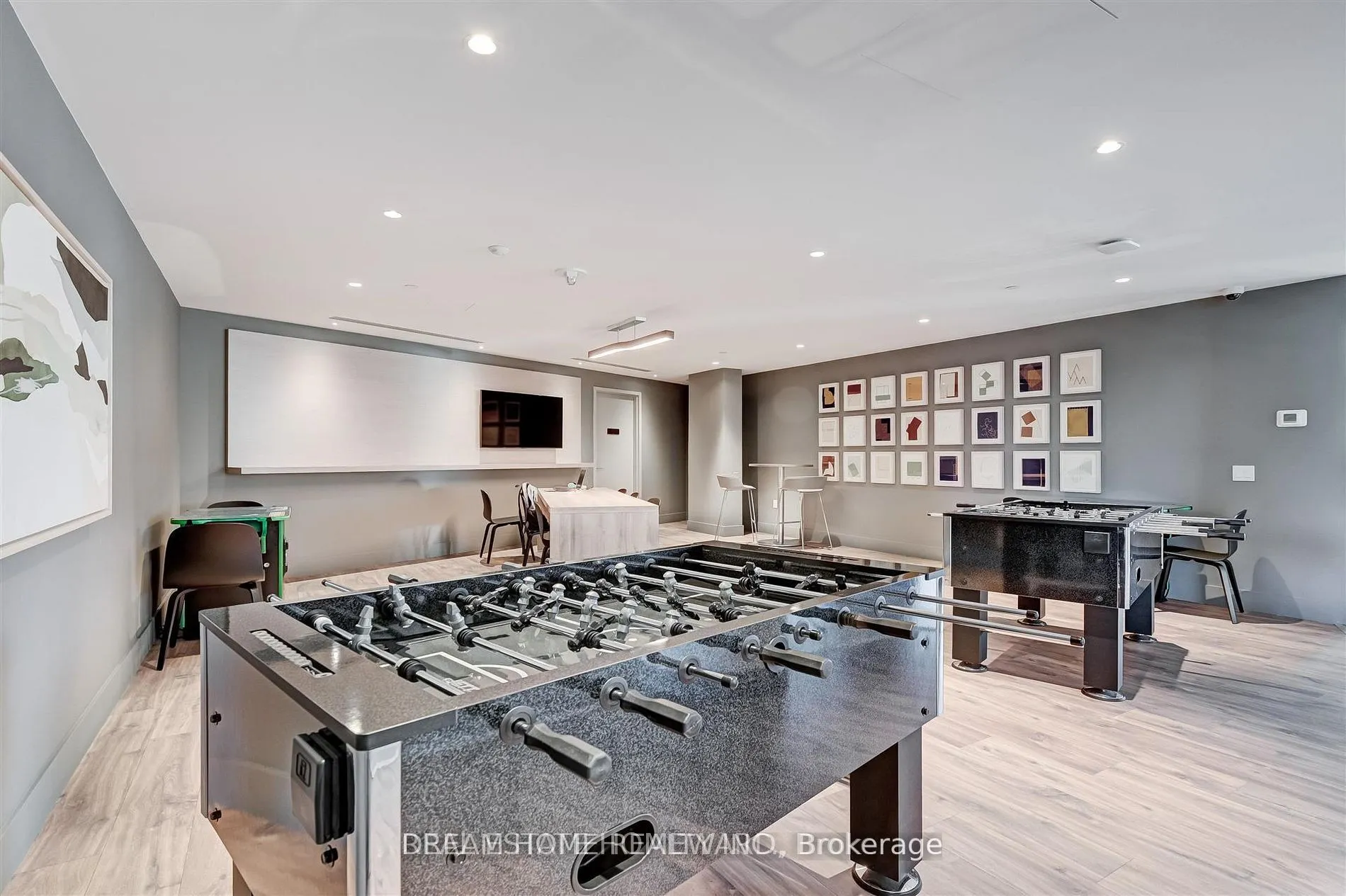 48 Power Street, #1611