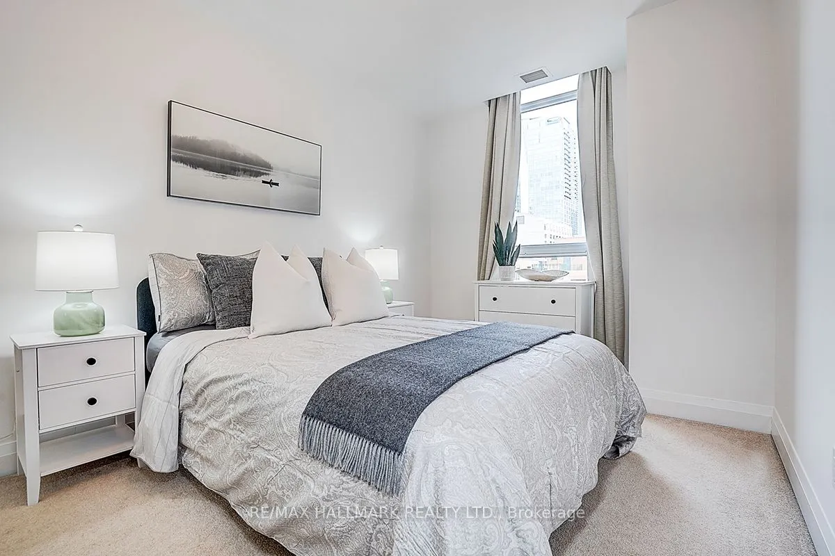 1 Bedford Road, #819