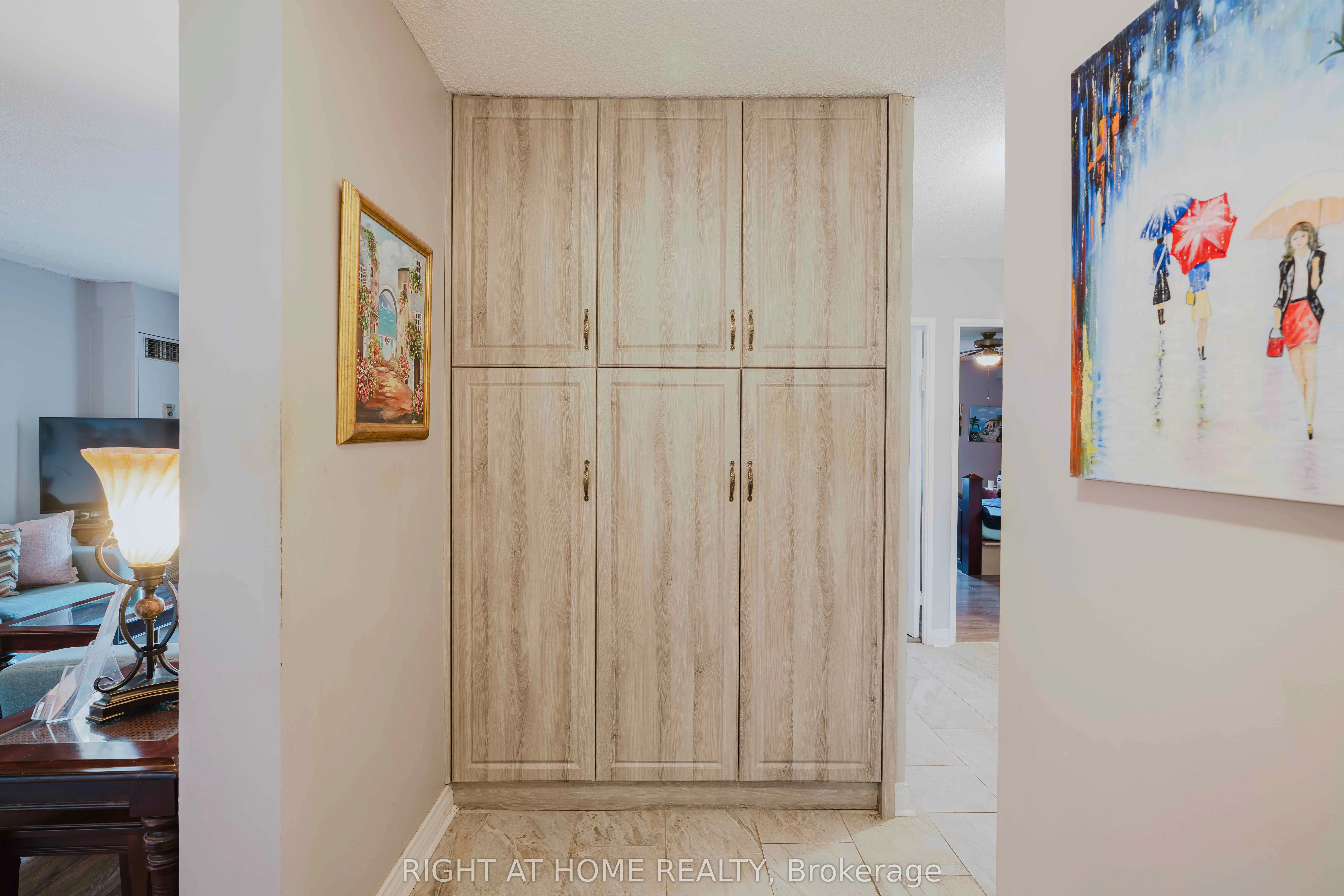 205 Hilda Avenue, #1506