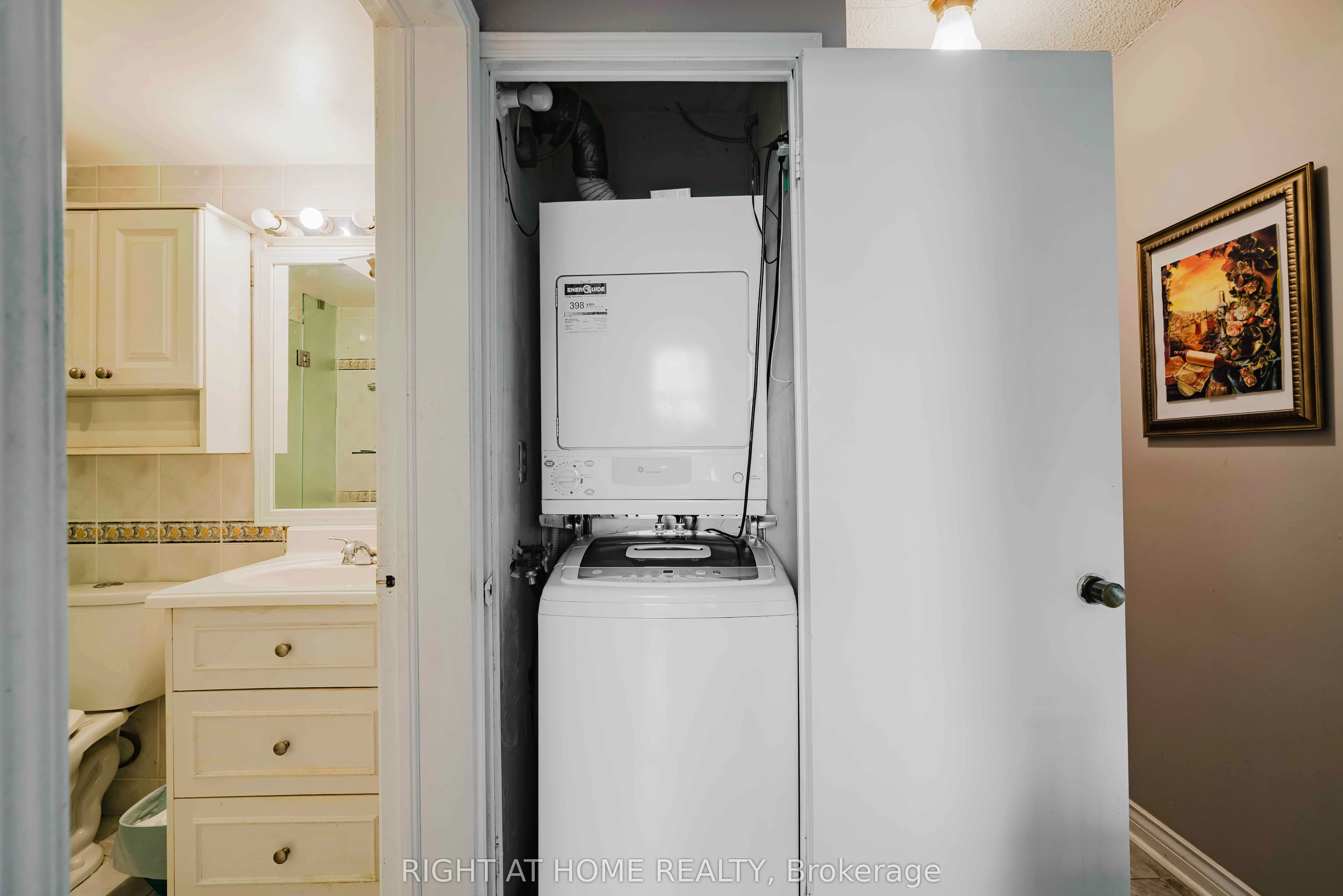 205 Hilda Avenue, #1506